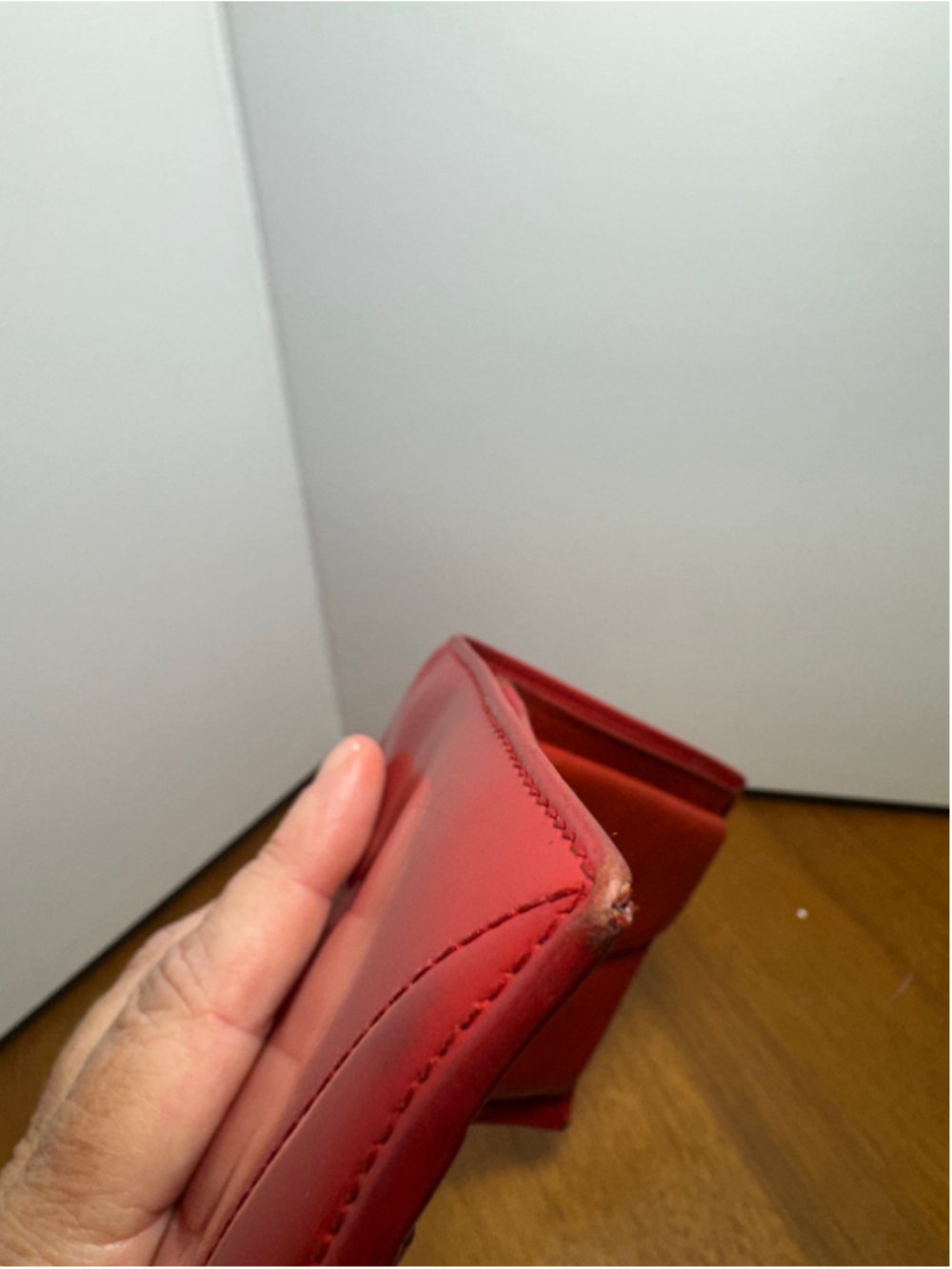 Loewe Red Patent Leather Bifold Small Wallet - Picture 10 of 11